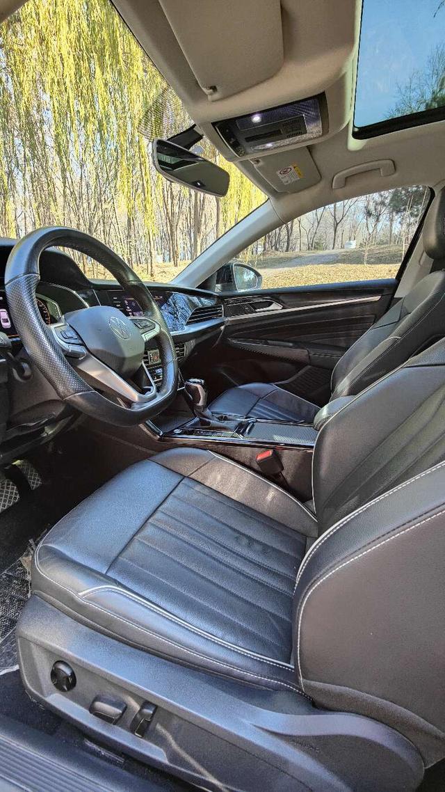 Volkswagen Passat 2022 330TSI Elite – фото 16