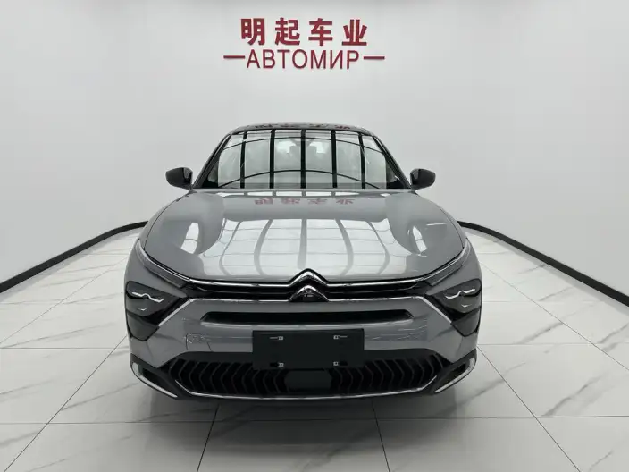 Citroën Versailles C5 X 2026 Model 1.6T Guo Ji Edition