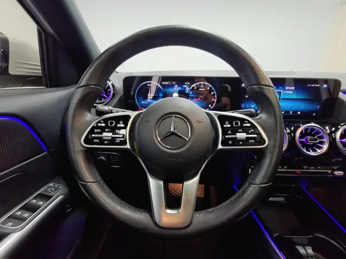 Mercedes-Benz GLA 2023 Model GLA 220 – фото 16