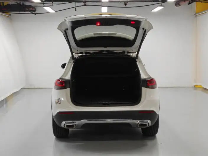 Mercedes-Benz GLA 2023 Model GLA 220 – фото 20