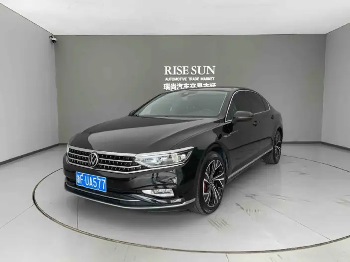 Volkswagen Magotan 2021 Model 330TSI DSG 30th Anniversary Memorial Edition