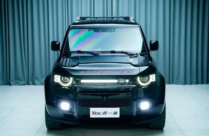 Land Rover Defender 2023 Model Facelift 110 5.0T V8