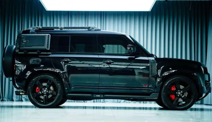 Land Rover Defender 2023 Model Facelift 110 5.0T V8
