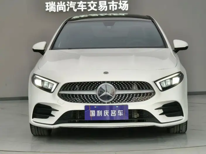 Mercedes-Benz A-class 2023 Model A 200 L Sports sedan Fashion Edition