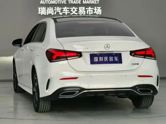 Mercedes-Benz A-class 2023 Model A 200 L Sports sedan Fashion Edition