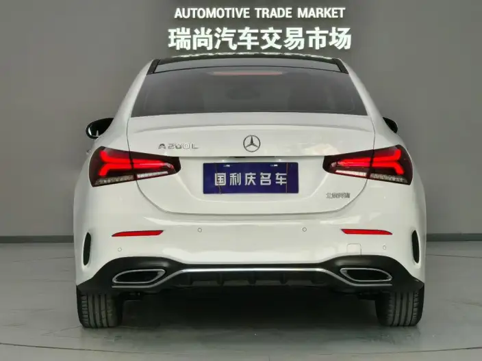 Mercedes-Benz A-class 2023 Model A 200 L Sports sedan Fashion Edition