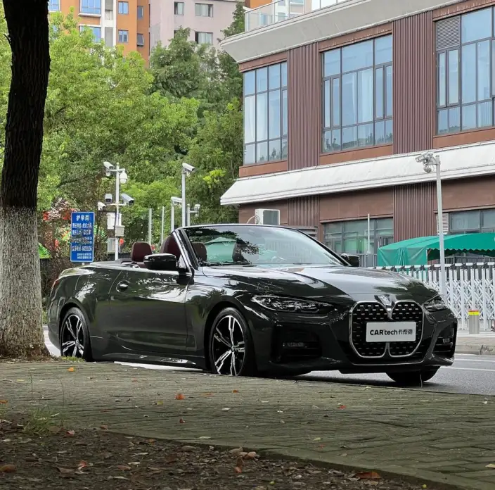 BMW 4 Series 2023 Model 425i Convertible M Sports Set