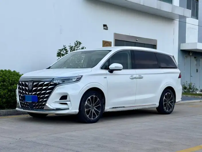 Roewe iMAX8 2023 Model 400TGI Comfort Edition