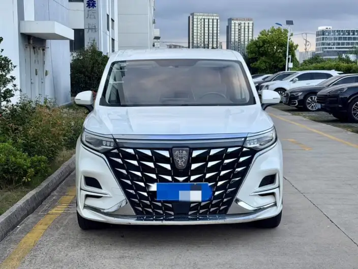 Roewe iMAX8 2023 Model 400TGI Comfort Edition