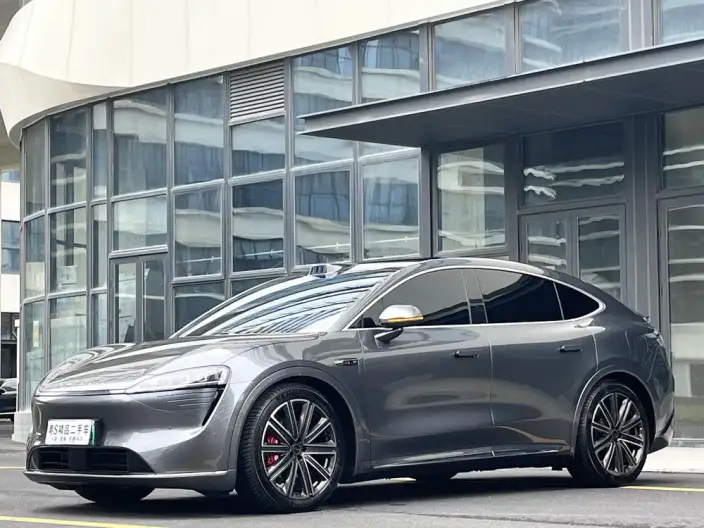 Luxeed R7 2025 Model Extended Range 53.4kWh Ultra 4WD Edition