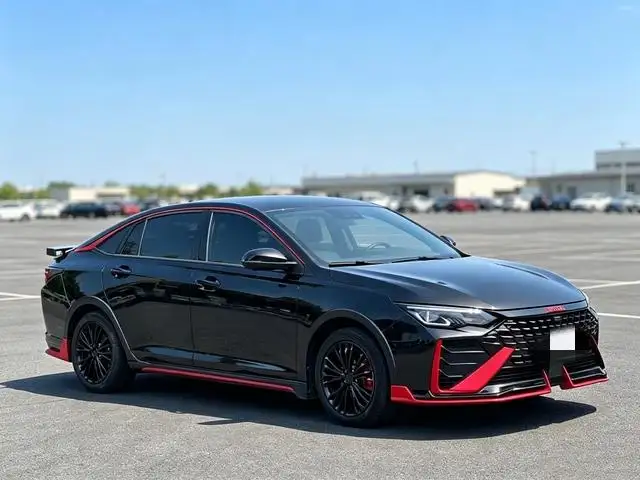 Yixuan Max 2022 Model 1.5T Dark Night Edge Edition