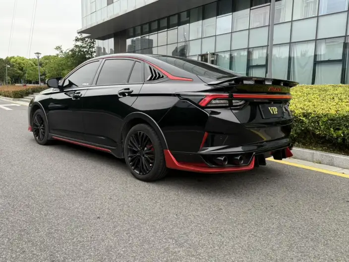 Yixuan Max 2022 Model 1.5T Dark Night Edge Edition