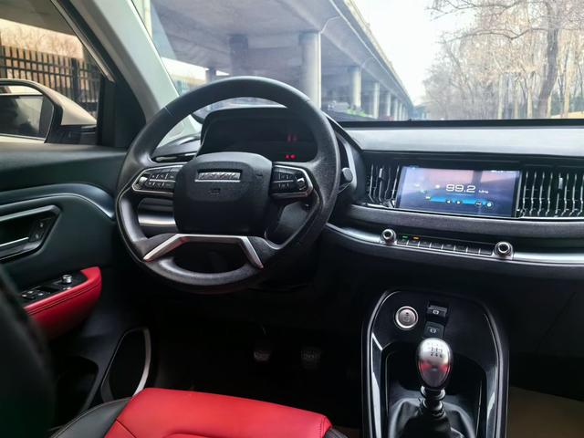 Haval H2s Модель 2018 года Red Label 1.5T Manual Com f ort – фото 7