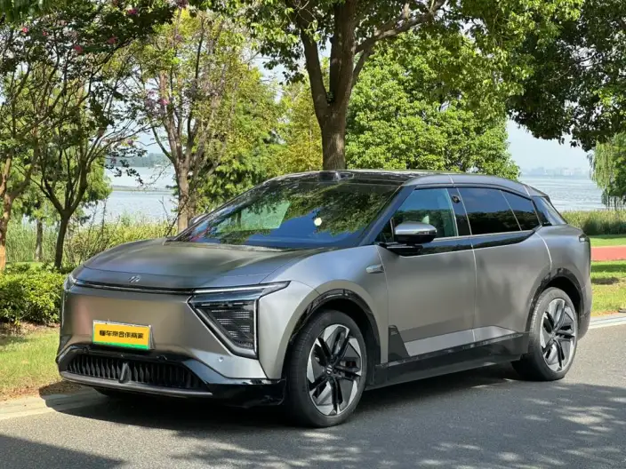 HiPhi HiPhi Y 2023 Model 560km Elite Edition