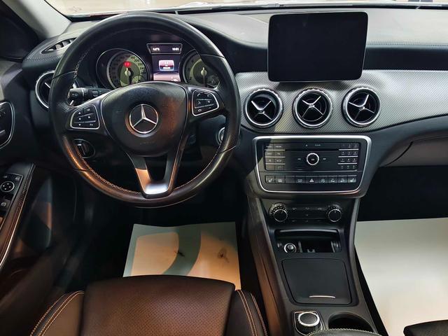 Mercedes-Benz GLA 2017 GLA 220 4MATIC Fashion – фото 6