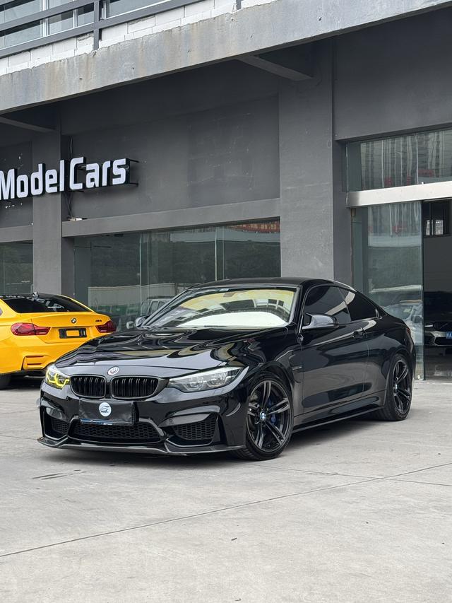 BMW M4 2017 M4 Coupe – фото 1