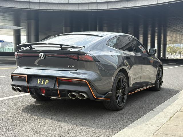 Changan UNI-V 2023 1.5T Sport – фото 9