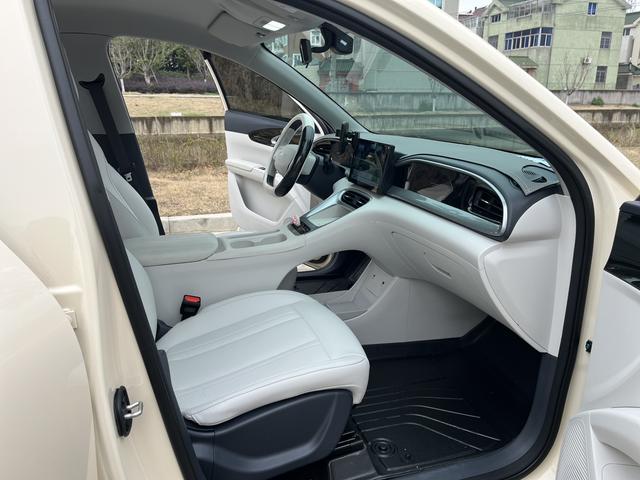 Geely Galaxy StarWish 2025 Model 3 10km Youth Edition – фото 4
