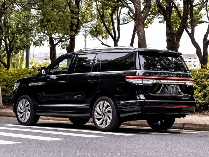 Lincoln Navigator 2022 Model 3.5T Zunyao Edition