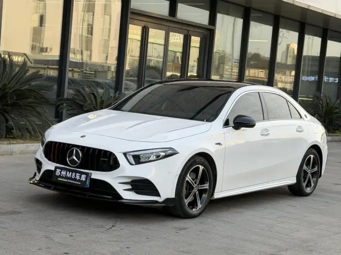 Mercedes-Benz A-class 2022 Model Facelift A 200 L Sports sedan Fashion Edition