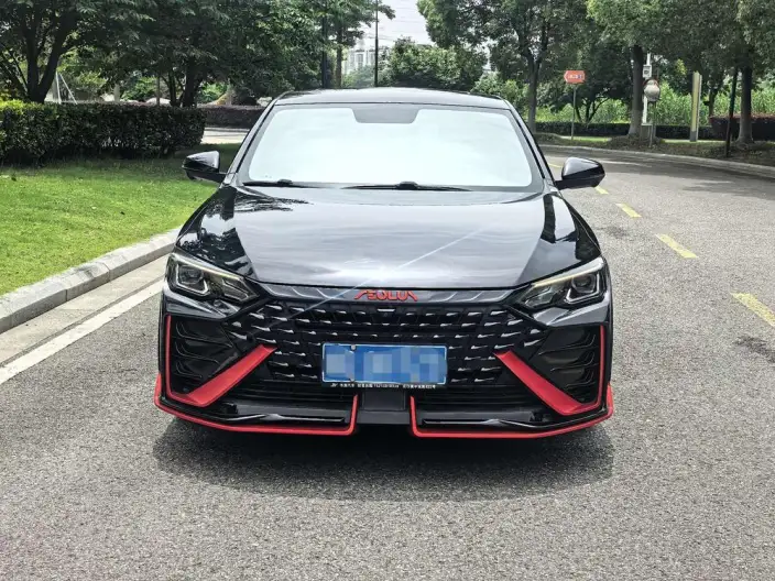 Yixuan Max 2022 Model 1.5T Dark Night Edge Edition