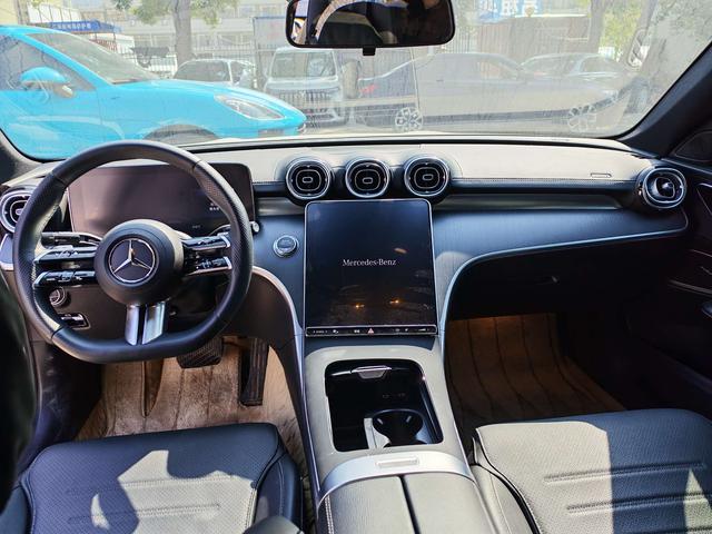 Mercedes-Benz C-Class 2023 C 260 L Sport – фото 6
