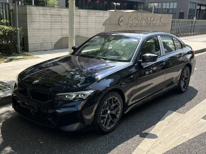 BMW 3 Series 2025 Model 330i M Sports Night Set