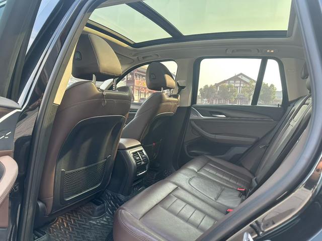 BMW X3 2020 xDrive28i Luxury Package – фото 6