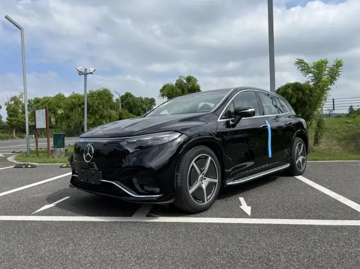 Mercedes-Benz EQS SUV 2025 Model EQS 500 4MATIC