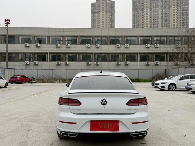 Volkswagen CC 2024 330TSI Dazzling Edition – фото 6