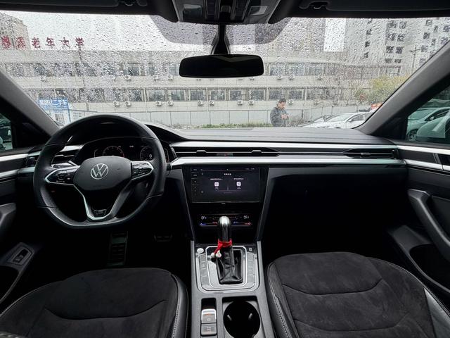 Volkswagen CC 2024 330TSI Dazzling Edition – фото 16