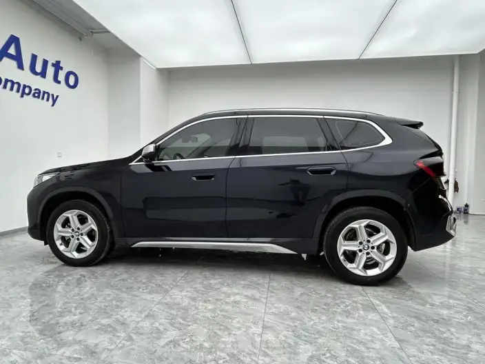 BMW X1 2023 Model sDrive20Li X Design Set