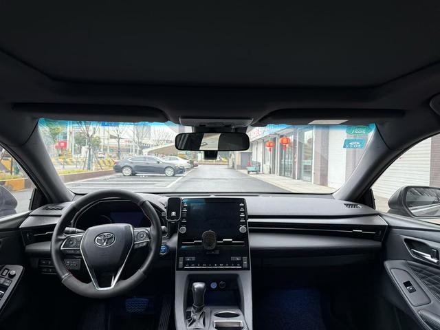 Toyota Avalon 2019 Hybrid 2.5L XLE Premium China VI – фото 6