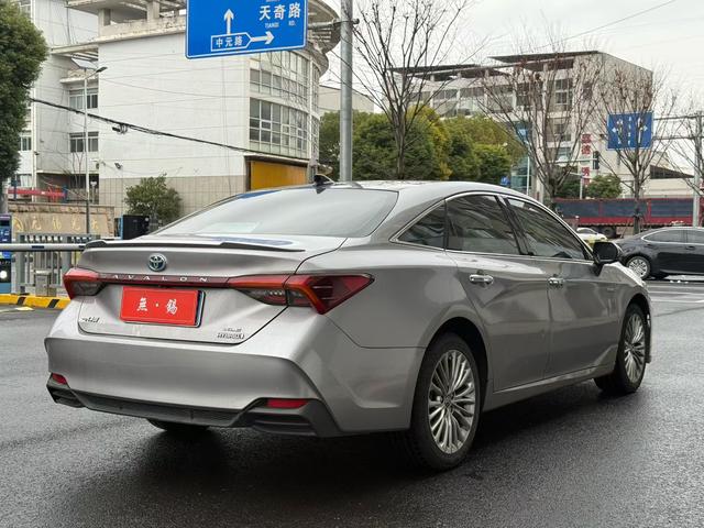 Toyota Avalon 2019 Hybrid 2.5L XLE Premium China VI – фото 7