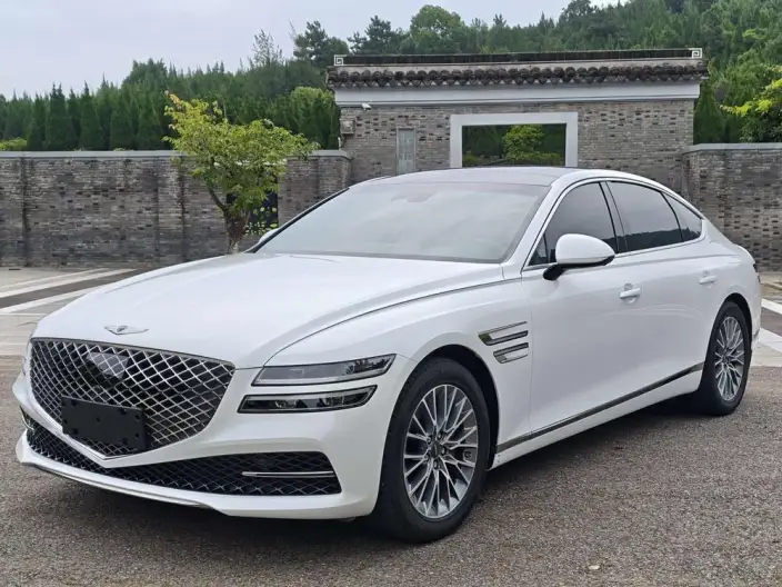 Genesis G80 2023 Model 2.5T 2WD Deluxe Edition