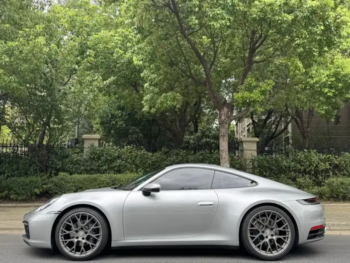 PORSCHE 911 2023 Model Carrera 3.0T