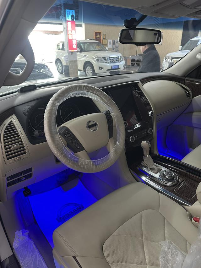Nissan Patrol 2018 4.0L Automatic 4WD 7-Seater Parallel Import – фото 7
