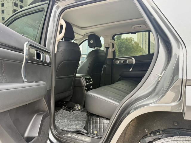 Tank 400 Hi4-T 2024 Off-road – фото 13