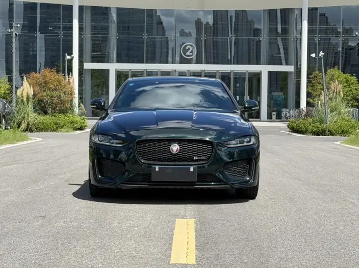 Jaguar XE L 2023 Model 2.0T 250PS R-DYNAMIC S Enterprising Sports Edition