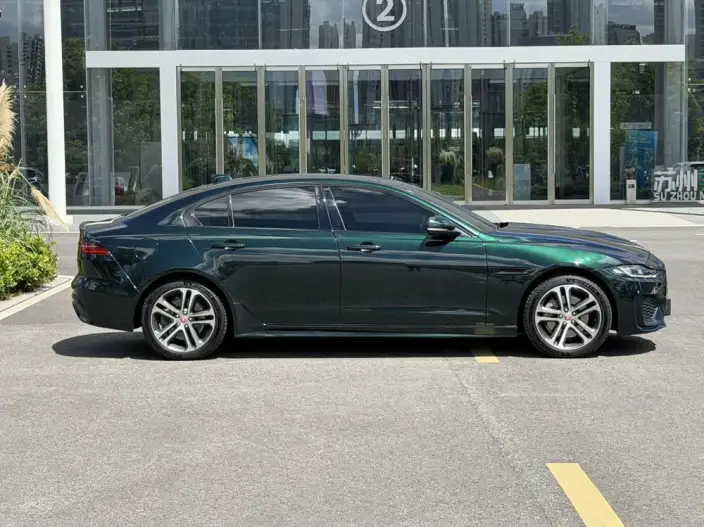 Jaguar XE L 2023 Model 2.0T 250PS R-DYNAMIC S Enterprising Sports Edition