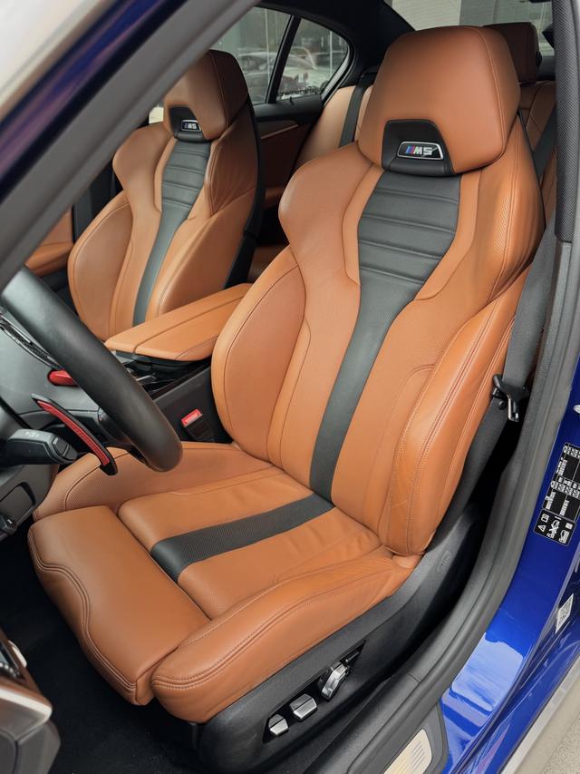 BMW M5 Модель 2018 года M5 – фото 5