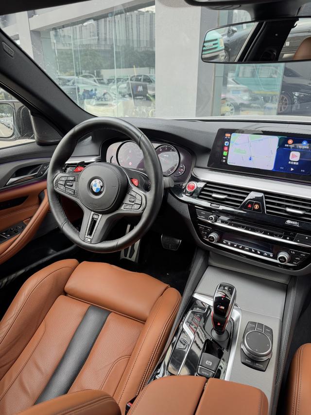 BMW M5 Модель 2018 года M5 – фото 6