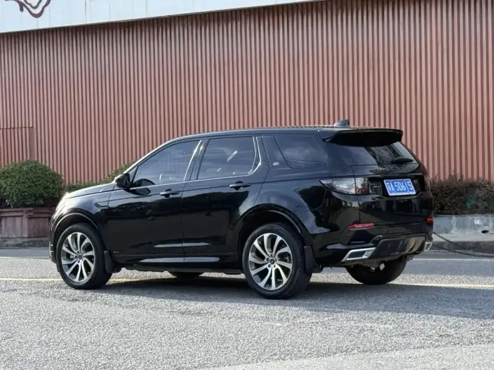 Land Rover Discovery Sport 2020 Model 249PS R-Dynamic SE Performance Technology Edition 5 seat