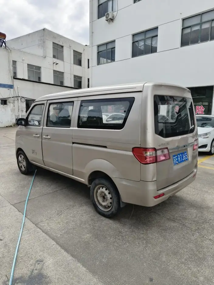 Small Haise X30 2021 Model 1.5L Standard Model Passenger car SWC15M