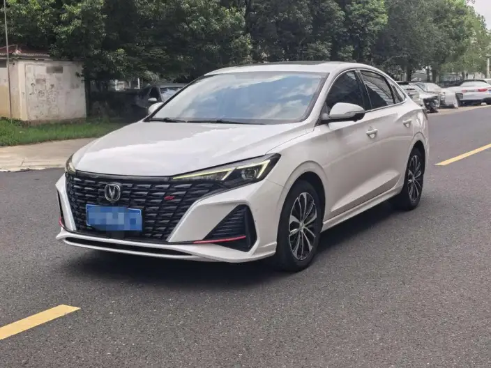 Changan Eado 2022 Model PLUS Blue whale NE 1.4T GDI DCT Noble Model