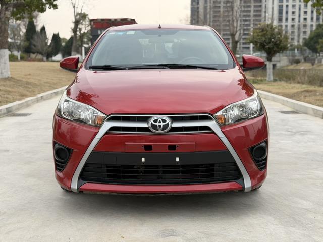 Toyota YARIS L Vios 2015 модификация 1.5E автоматическое Charm движение Edition – фото 2