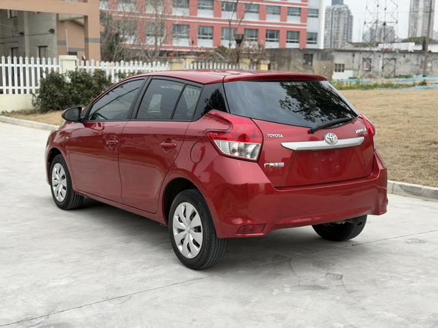 Toyota YARIS L Vios 2015 модификация 1.5E автоматическое Charm движение Edition – фото 8