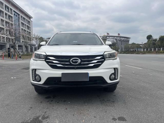 GAC GS4 2017 235T Automatic 2WD Luxury Connected – фото 2