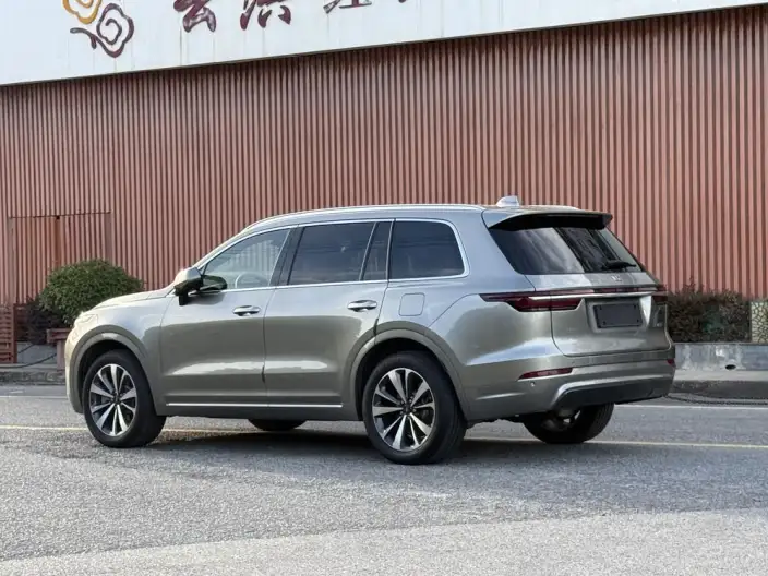 Li Auto ONE 2020 Model Extended Range 6 seat Edition