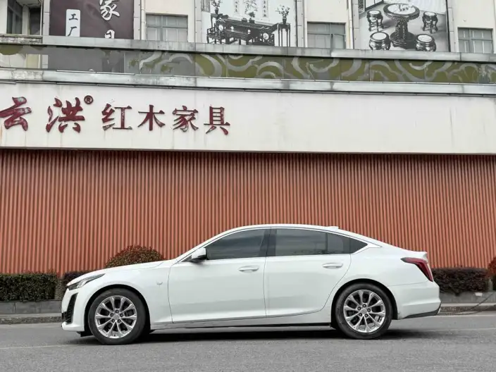 Cadillac CT5 2020 Model 28T Luxury Model
